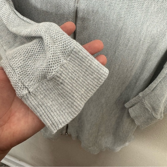 Express V-neck High-Low Sweater Zipper Back Grey Size Large - Picture 9 of 10